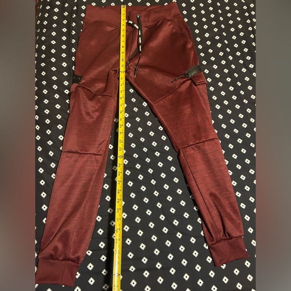 Aeropostale Maroon drawstring joggers- size s - Picture 4 of 7
